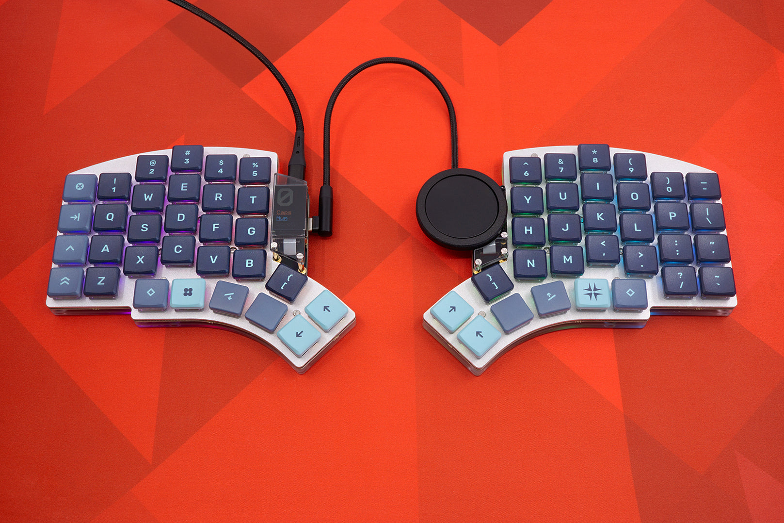 Halcyon Elora — splitkb.com
